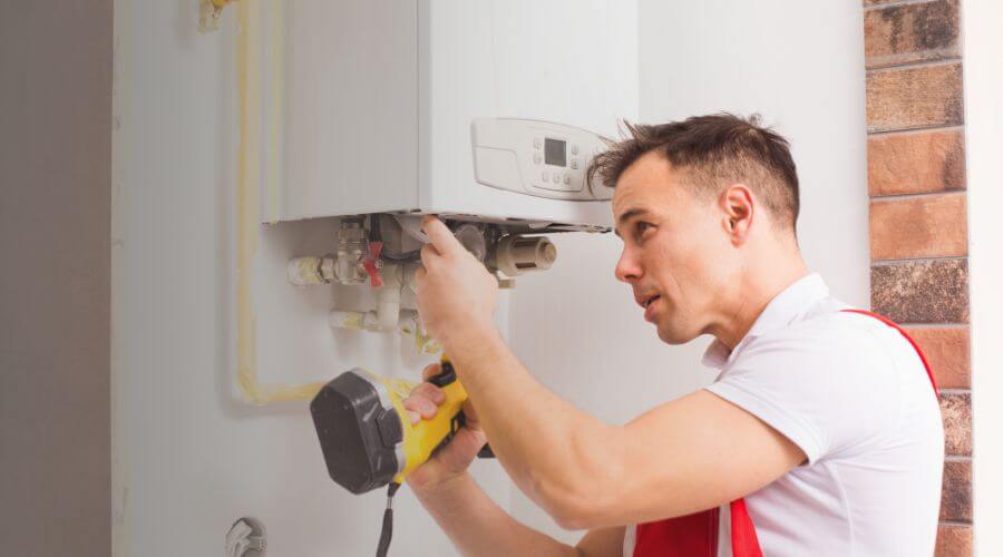 Expert burst pipe repair services in La Vernia, TX